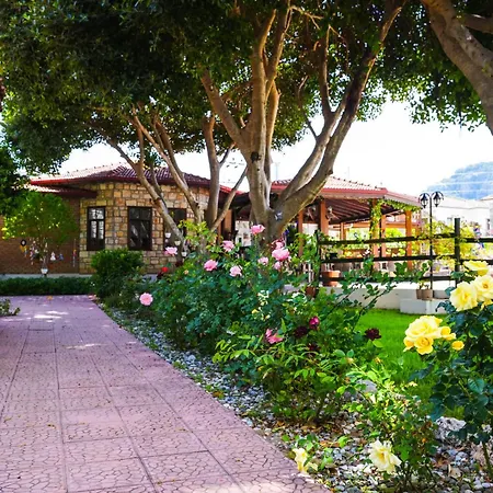 Apartahotel Sahin 4*